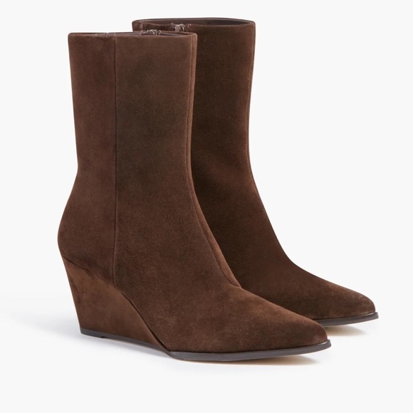 Tuckernuck Dark Brown Suede Gwyneth Wedge Boots NEW Size 6 - Picture 1 of 11